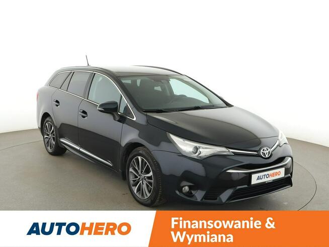 Toyota Avensis navi klima auto LED grzane fotele kamera cofani Warszawa - zdjęcie 10