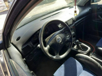 Volkswagen Passat 1.9 TDI zadbany Tanie Auta Fasty Fasty - zdjęcie 5