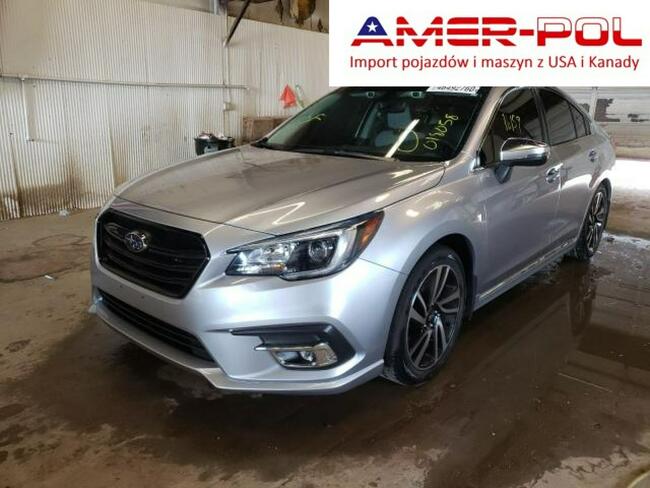 Subaru Legacy 2019, 2.5L, 4x4, po gradobiciu Warszawa - zdjęcie 1