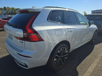 Volvo XC 60 Najwyższa wersja wyposażenia ULTRA / AWD / B5 Warszawa - zdjęcie 4