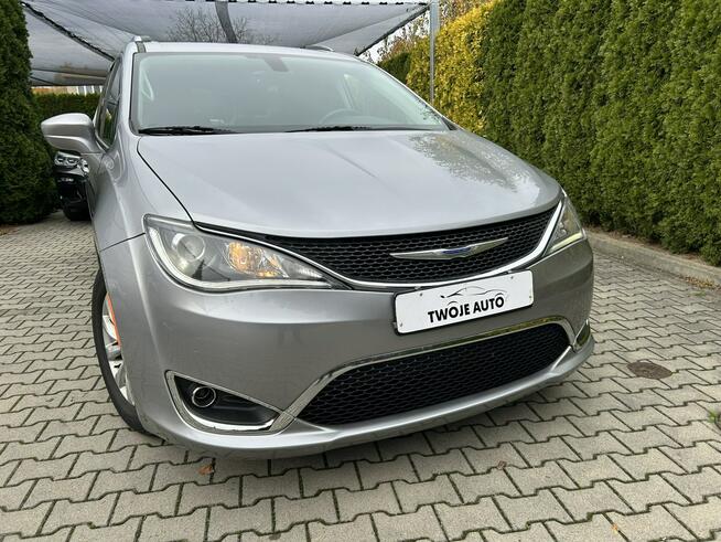 Chrysler Pacifica Możliwość przewozu niepełnosprawnej osoby! Tarnów - zdjęcie 1