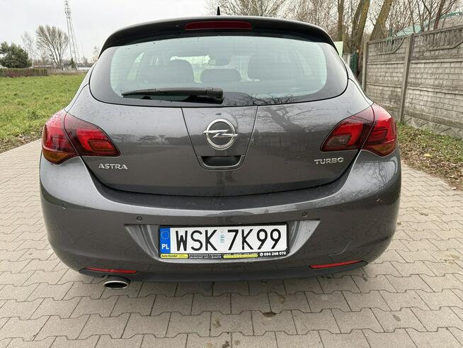 Opel Astra J 1.4T 2010r Cosmo Xenon Skóra Nawigacja Alufelgi Serwis! Sokołów Podlaski - zdjęcie 11