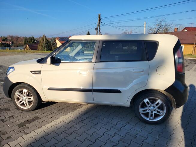 Kia Soul I (2009 - 2014) 1.6 stan dobry, bez dwumasy. Brzeźnica - zdjęcie 6