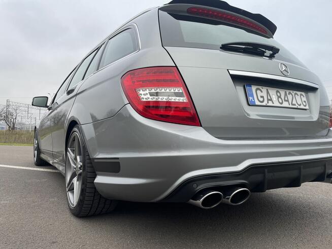 Mercedes s204 AMG! Gdynia - zdjęcie 10