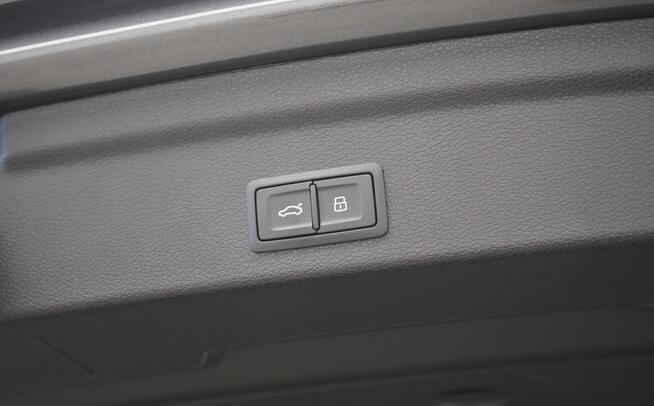 Audi Q3 35TFSI 150KM Stronic S-line Kamera LED Android/Apple Car Kielce - zdjęcie 10