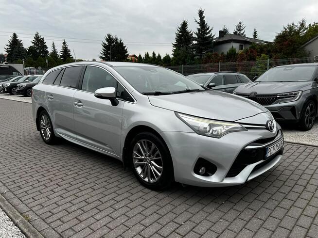 Toyota Avensis 1.8i 147KM Automat Zarejestrowany  Skóry Kamera Baranowo - zdjęcie 6