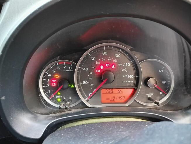 Sprzedam Toyota Yaris 2013 angielsko- polska wersja Głogów Małopolski - zdjęcie 4