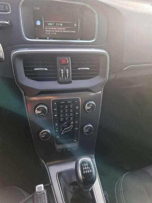 Volvo V40 ZADBANY Poznań - zdjęcie 11