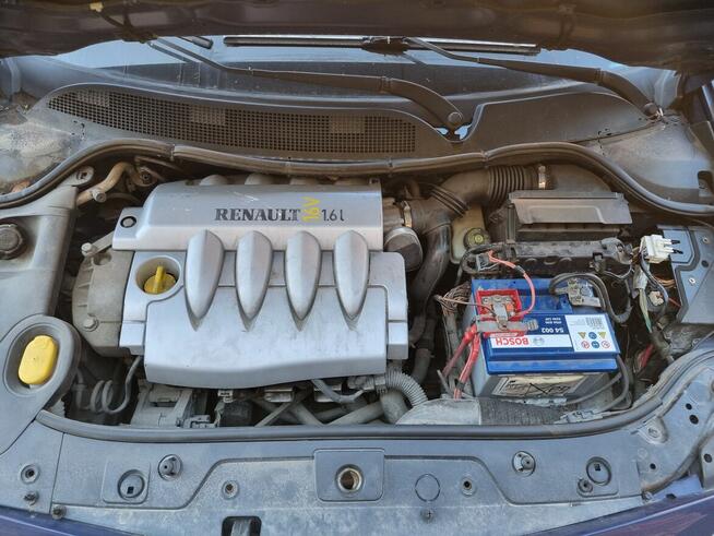 Renault Megane Authentique 2005 – 1.6 benzyna, manual Jawor - zdjęcie 5