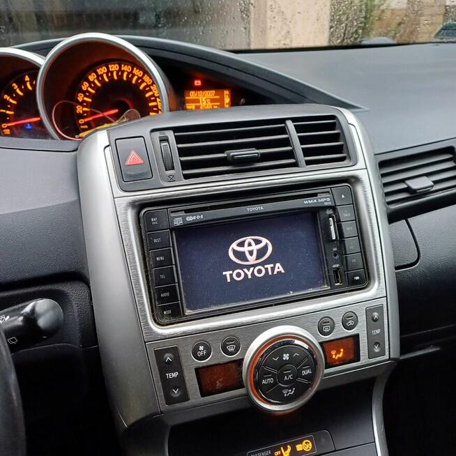 sprzedam toyotę verso Koszalin - zdjęcie 2