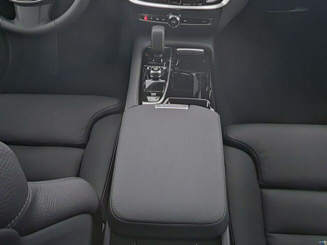 Volvo V60 T6 AWD Plus Bright MY 2025 Tychy - zdjęcie 6