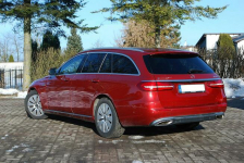 Mercedes E200. 4 MATIC. 2,0 benzyna-HYBRYDA. Słupsk - zdjęcie 4
