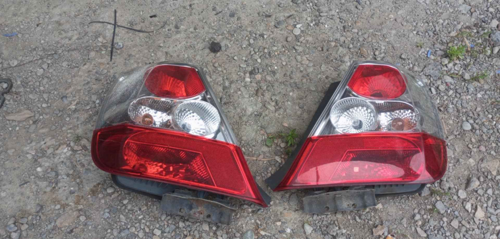 honda civic VII drzwi lampa zderzak tył alternator zawieszenie tarcze Krowodrza - zdjęcie 10