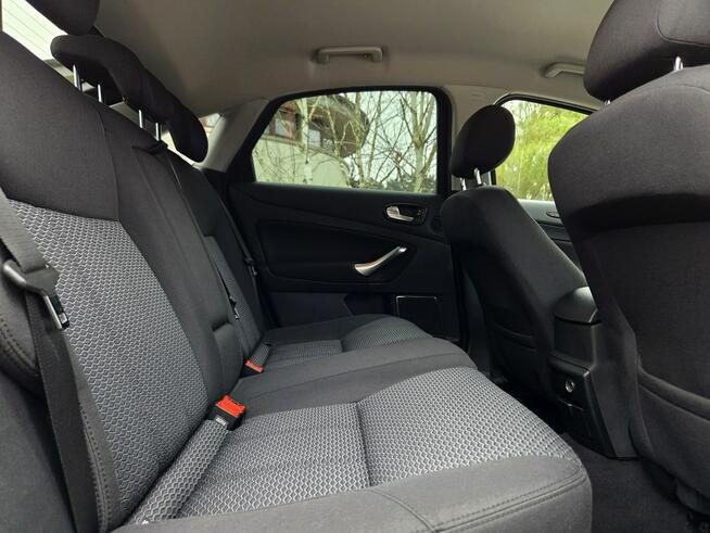 Ford Mondeo HB GHIA 2.0 Benz.145KM 2009r Grzane Fotele, Manual Tychy - zdjęcie 11