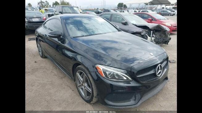 Mercedes C 300 4Matic / pakiet AMG / niski przebieg Chwaszczyno - zdjęcie 1