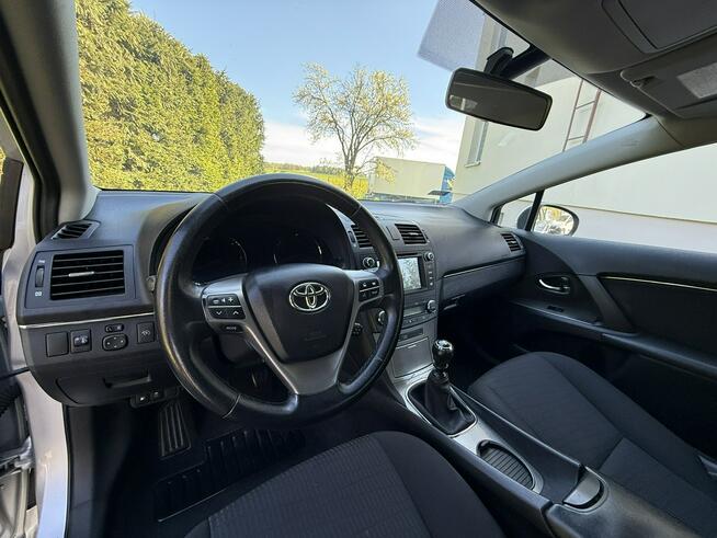 Toyota Avensis 1.8 147KM Klima 18" Zadbany Ocice - zdjęcie 3