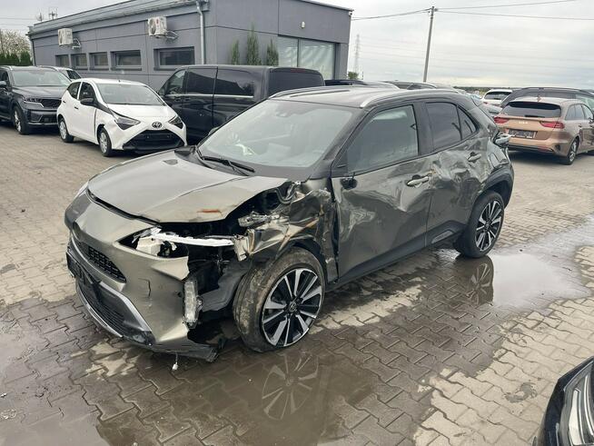 Toyota Yaris Cross Dynamic Hybrid Navi Gliwice - zdjęcie 2