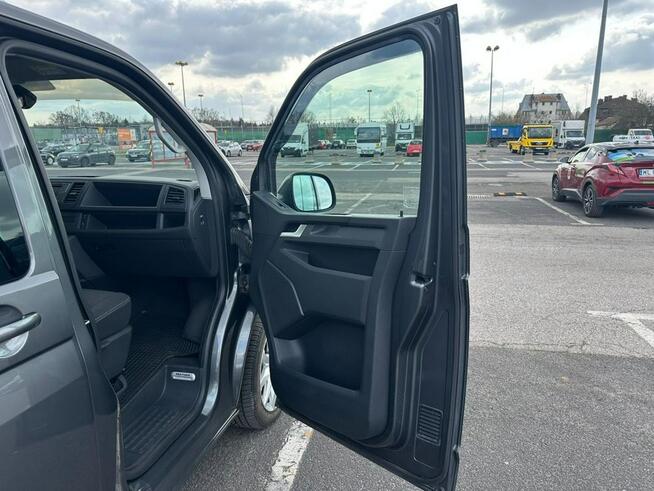 Volkswagen Multivan Salon Polska // BEZWYPADKOWY - Oryginał // Ostrołęka - zdjęcie 11