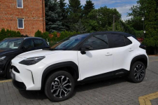 TOYOTA YARIS 1.5 HEV HYBRYD 13 tys km Nowy model 2024 Hak Holowniczy Warszawa - zdjęcie 4