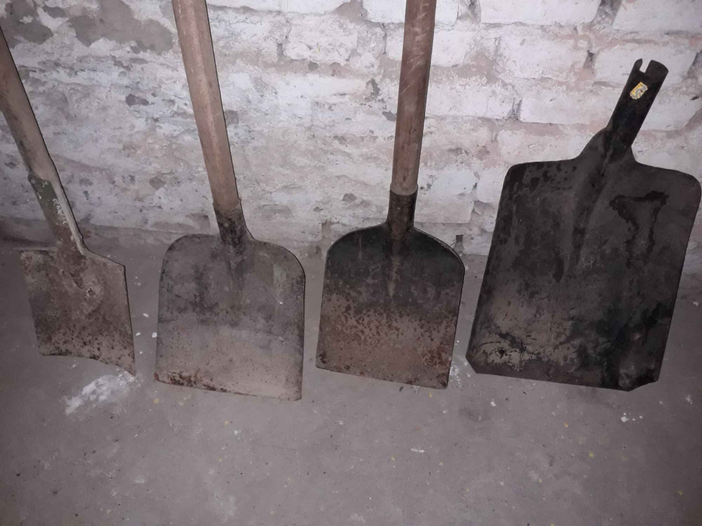 Szpadle ogrodowe i łopaty Ursus - zdjęcie 4