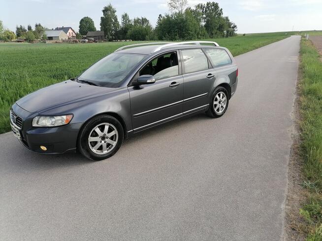 Volvo v50 lift z 2008 sil 2.0d wyposażony zamiana Skroniów - zdjęcie 4