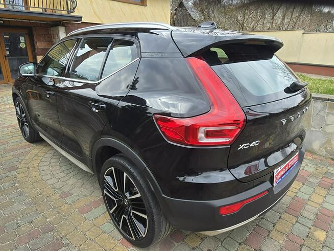 Volvo XC 40 T5 Plug-In Hybrid R-Design Wąchock - zdjęcie 10