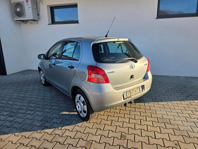 Toyota Yaris 1.4 d4d * Klima * 5drz * Raba Niżna - zdjęcie 3
