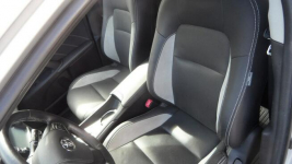 Toyota Avensis Sadlno - zdjęcie 9