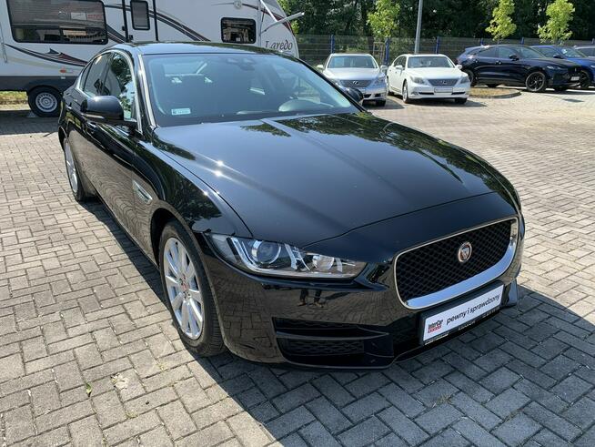 Jaguar XE 2.0d 180 KM Kraków - zdjęcie 3