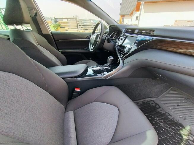 Toyota Camry 2,5 Hybrid*Salon Polska*Serwis ASO* Harklowa - zdjęcie 11