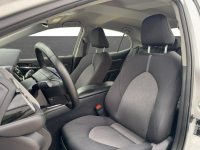 Toyota Camry 2.5 Hybrid Comfort CVT Sedan Warszawa - zdjęcie 10