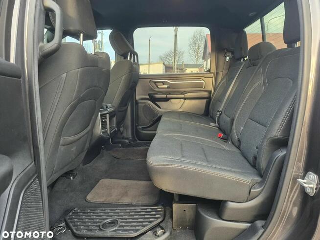 Dodge ram V 5,7 hemi CrewCab Bighorn 2019 faktura vat Sztutowo - zdjęcie 5