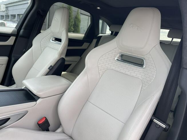 Jaguar F-PACE P400 Sport AWD mHEV Kamery360 Skóra Pamięć Meridian Gliwice - zdjęcie 9