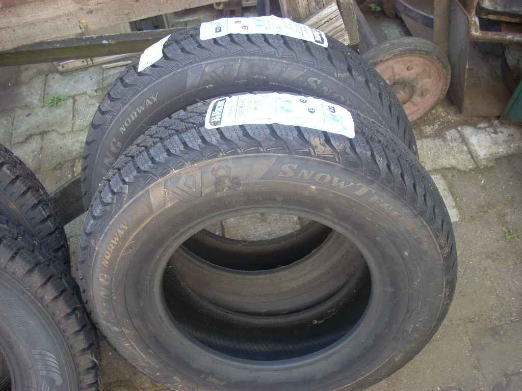 Nowe opony zimowe 14 C Marki - zdjęcie 2