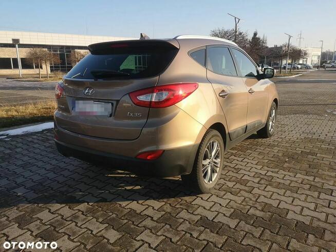 Hyundai ix35 1.6 2WD Fifa World Cup Edition Zduńska Wola - zdjęcie 5