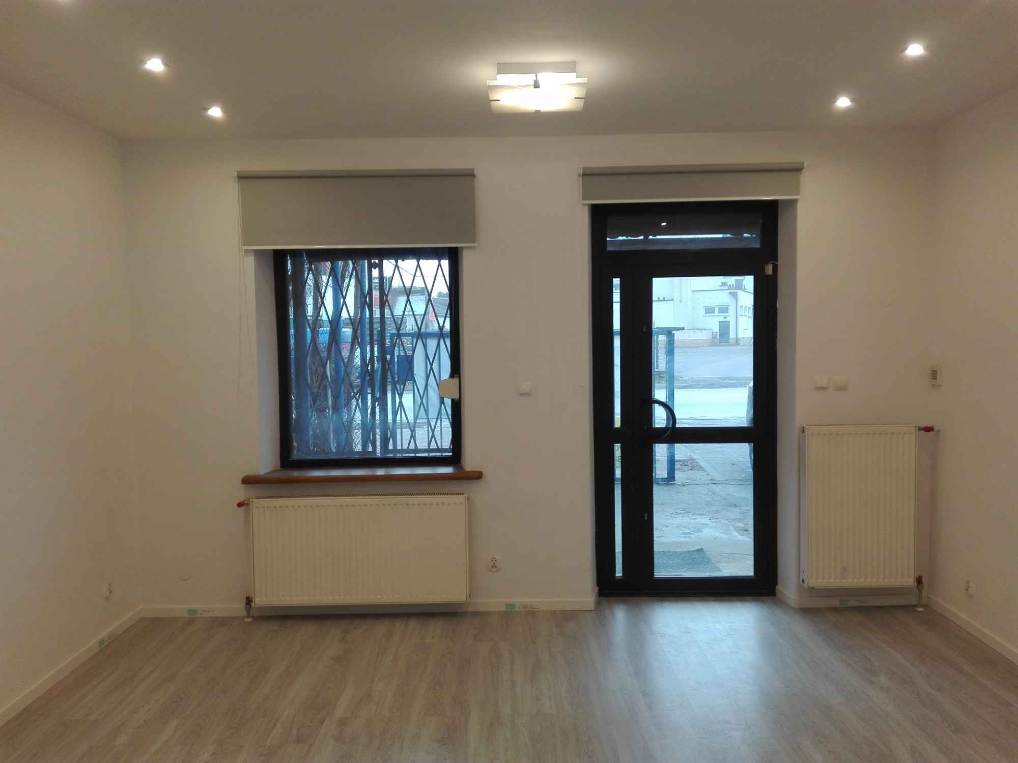 Wynajmę na biuro , salon 50m2 Zielonka - zdjęcie 1