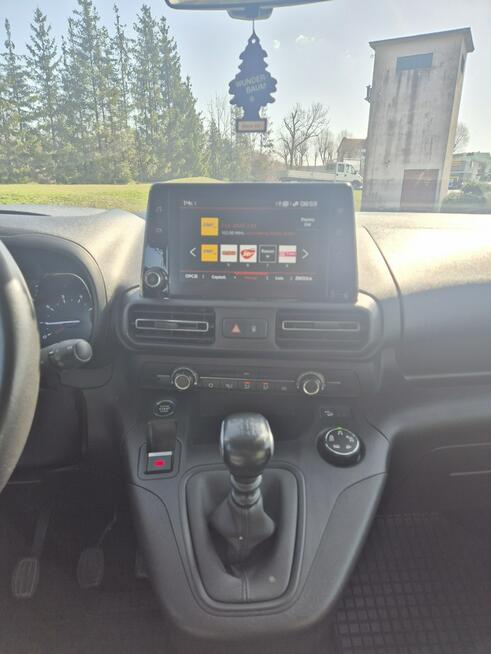 Citroen Berlingo Feel 1.2 Turbo 110 KM Giżycko - zdjęcie 12