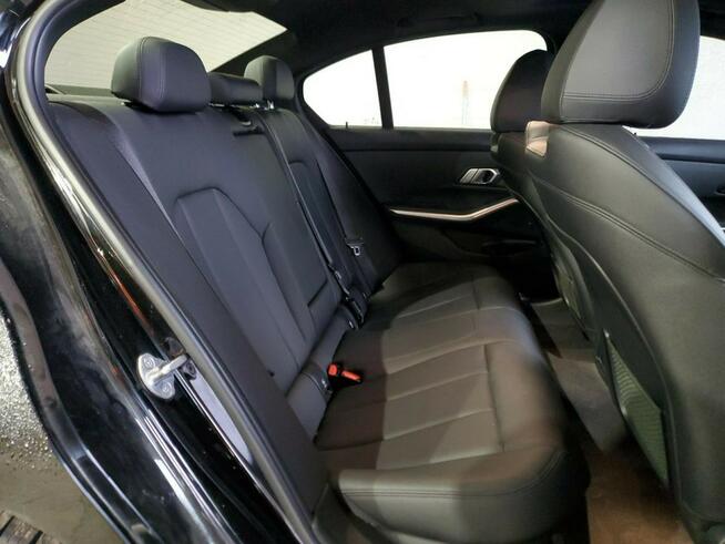 BMW 330 XDrive Virtual 2.0l Sękocin Nowy - zdjęcie 9