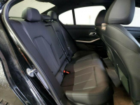 BMW 330 XDrive Virtual 2.0l Sękocin Nowy - zdjęcie 9
