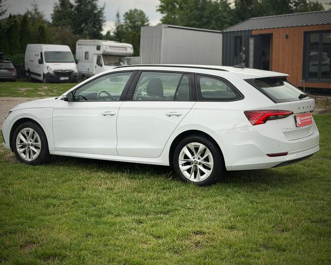 Skoda Octavia 1.5 TSI DSG 150KM 2023 Kamera Keyless Salon PL FV23% Łódź - zdjęcie 6