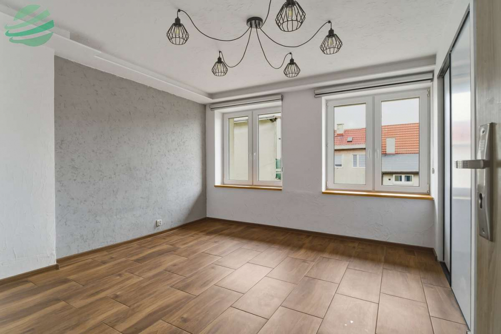 Duże mieszkanie w centrum Darłowa  4 pokoje  2 pię Darłowo - zdjęcie 7