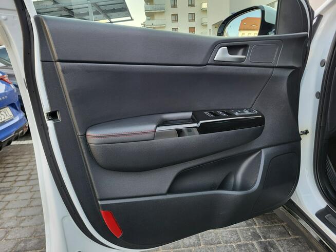 Kia Sportage GT-Line/177KM/1.6 Turbo/FV23%/ serwisowany w aso Toruń - zdjęcie 9