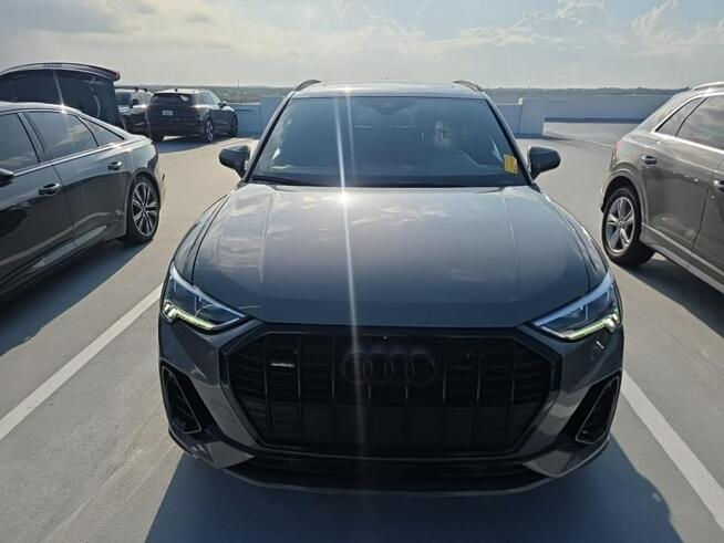 Audi Q3 Premium / S-Line / Quattro / niski przebieg Białystok - zdjęcie 2
