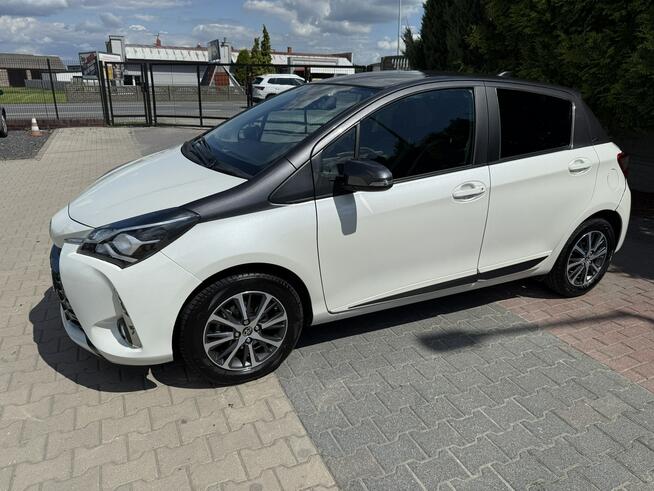 Toyota Yaris Y 20 Zielona Łąka - zdjęcie 1