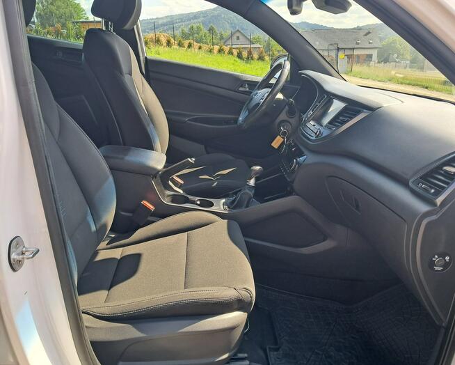 Hyundai Tucson 1.6 GDI 177 KM 2WD Cisiec - zdjęcie 5