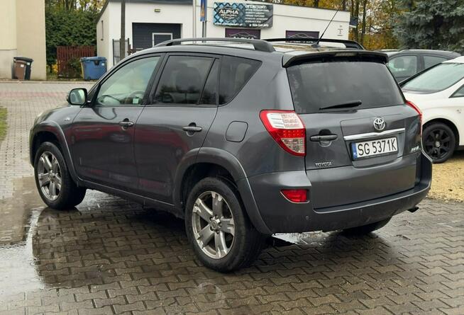 Toyota RAV-4 skóra/krajowy/4x4/webasto/pod.siedz/aso/gwarancja Ruda Śląska - zdjęcie 4