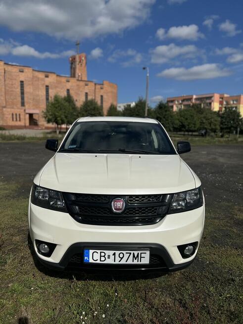Fiat Freemont 2.0 MultiJet 170 KM BLACK CODE | PERŁA | 7 os Bydgoszcz - zdjęcie 2