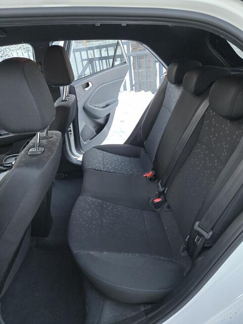 Hyundai i20 pakiet wyposażenia PREMIUM Skowarcz - zdjęcie 5