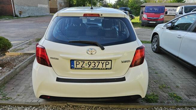 Toyota Yaris 1.0 + lpg Zbąszyń - zdjęcie 7