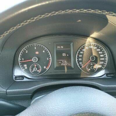 VW Caddy 2013 Żyrardów - zdjęcie 2